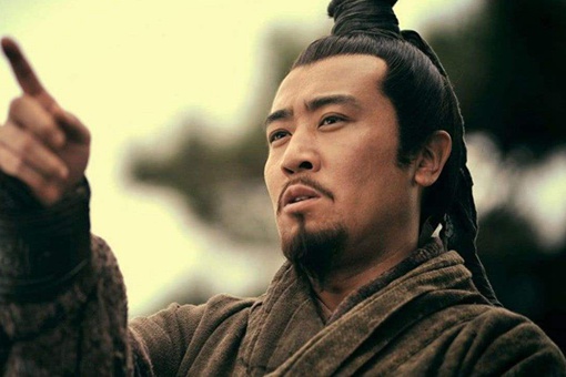 在三国中后期,刘备为何走向巅峰而曹操总是失败? 在三国中后期,刘备为何走向巅峰而曹操总是失败?