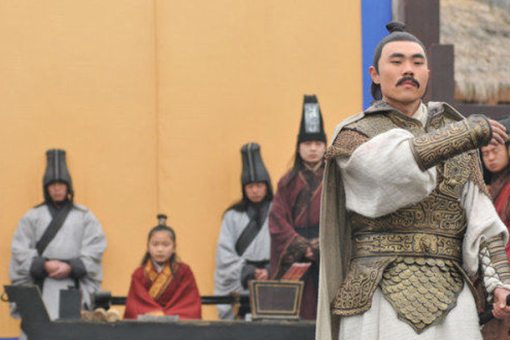 贾诩一句话改变汉室格局,李榷引狼入室差点酿成大祸 贾诩一句话改变汉室格局,李榷引狼入室差点酿成大祸