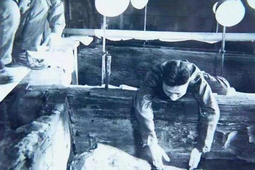 万历皇帝为什么21岁就开始修建陵寝?使得陵墓闲置30年之久 万历皇帝为什么21岁就开始修建陵寝?使得陵墓闲置30年之久